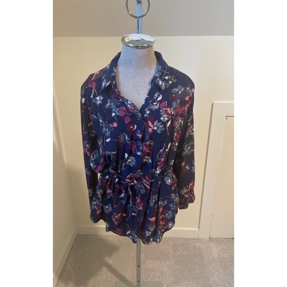 Motherhood Maternity floral blouse - Picture 6 of 9